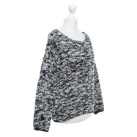 Rich & Royal Knitted sweater in black / white