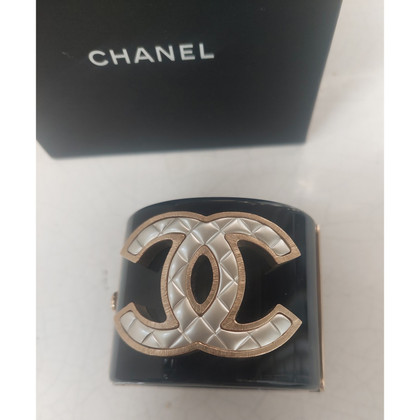 Chanel Armreif/Armband in Schwarz