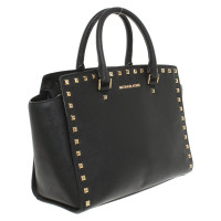 Michael Kors Handtasche aus Leder in Schwarz