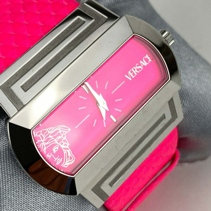 Versace Armbanduhr aus Stahl in Rosa / Pink