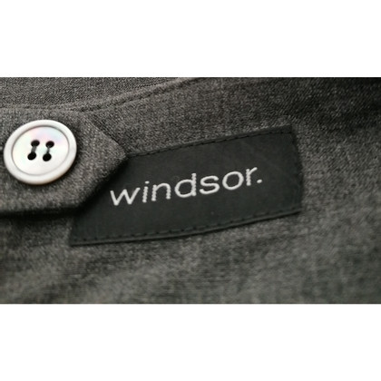 Windsor Rock aus Wolle in Grau