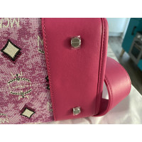 Mcm Handtasche aus Leder in Rosa / Pink