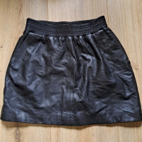 Arma Skirt Leather in Black