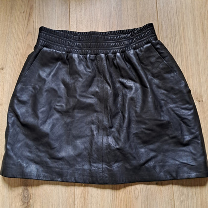 Arma Skirt Leather in Black