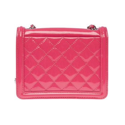 Chanel Classic Flap Bag Mini Square aus Lackleder in Rosa / Pink