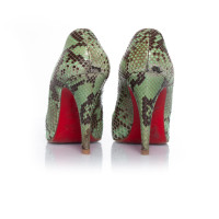 Christian Louboutin Pumps/Peeptoes Leather in Green