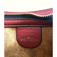 Delvaux Handbag Leather in Bordeaux