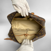 Louis Vuitton Deauville aus Canvas in Braun