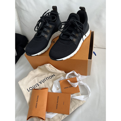 Louis Vuitton Trainers in Black