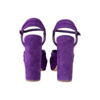 Prada Pumps/Peeptoes Leather in Violet