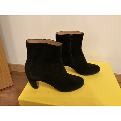 Maison Martin Margiela Ankle boots Suede in Black