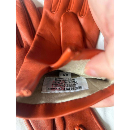 Hermès Handschoenen Leer in Bruin