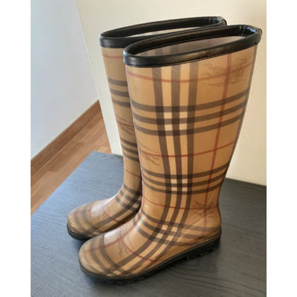 Burberry Boots Horn in Brown
