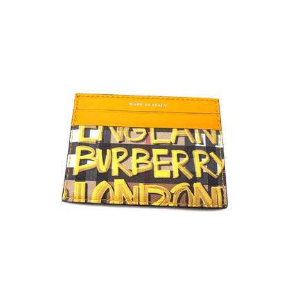 Burberry Bag/Purse Leather in Yellow