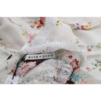 Alice + Olivia Top Silk in White