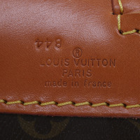Louis Vuitton Case Monogram Canvas 