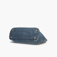 Prada Handtasche aus Jeansstoff in Blau