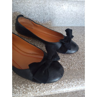 Nina Ricci Slippers/Ballerinas Leather in Black