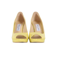 Jimmy Choo Sandalen aus Lackleder in Gelb
