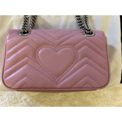 Gucci GG Marmont Flap Bag Small Leer in Roze