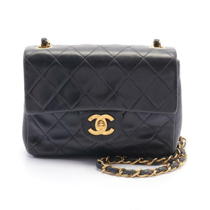 Chanel Timeless Classic in Nero