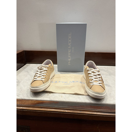 Philippe Model Lace-up shoes Leather in Beige