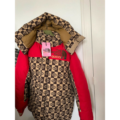 Gucci Jacket/Coat in Beige