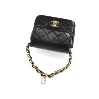 Chanel Accessoire aus Leder in Schwarz