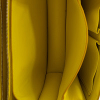 Céline Classic Bag aus Leder in Gelb