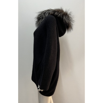 Yves Saint Laurent Jacke/Mantel aus Wolle in Schwarz
