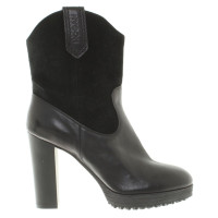 Hogan Leather ankle boots