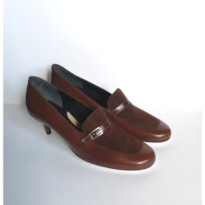 Emilio Pucci Slippers/Ballerinas Leather in Brown