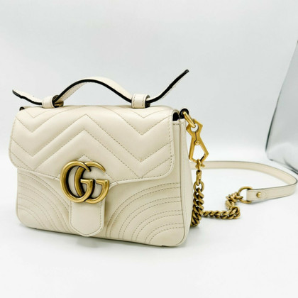 Gucci GG Marmont Top Handle Bag Leer in Crème