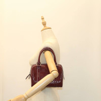 Dior Handtasche aus Lackleder in Violett