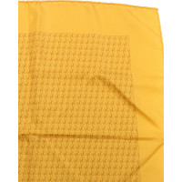 Hermès Schal/Tuch aus Seide in Gelb
