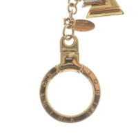 Louis Vuitton pendant in gold look
