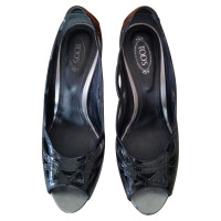 Tod's Chaussures en cuir verni noir