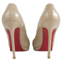 Christian Louboutin Pigalle aus Leder in Nude
