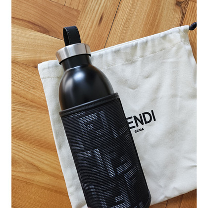 Fendi Bag/Purse in Black