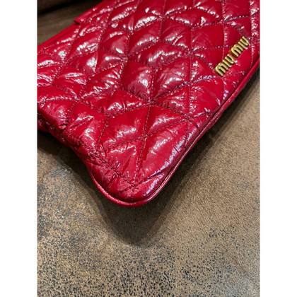Miu Miu Clutch Bag Patent leather in Red