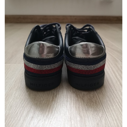 Tommy Hilfiger Trainers Leather in Blue