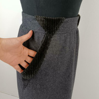 Gianni Versace Skirt Wool in Grey