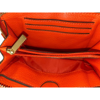 Tory Burch Handtasche aus Leder in Orange