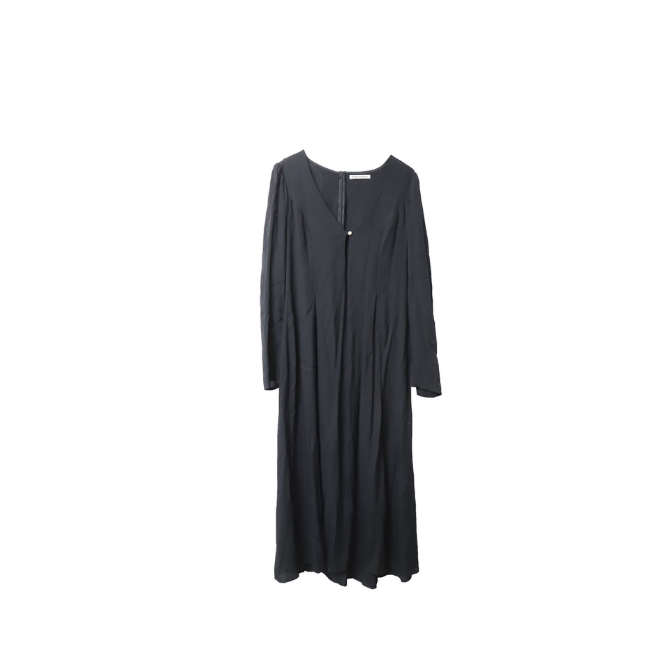 Reformation Kleid aus Viskose in Schwarz