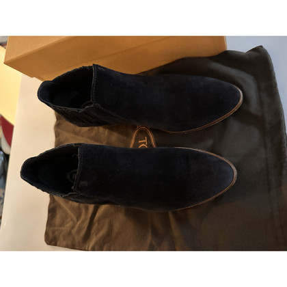 Tod's Ankle boots Suede in Black