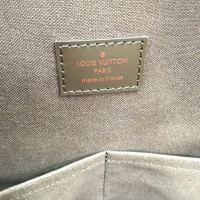 Louis Vuitton Eole Canvas in Brown