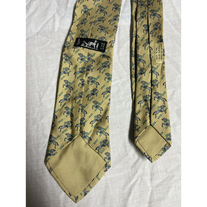 Hermès Krawatte en Soie en Jaune