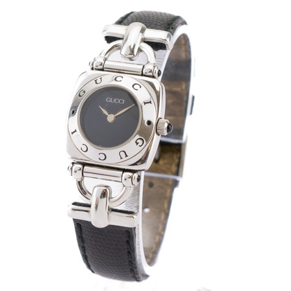 Gucci Armbanduhr aus Stahl in Schwarz