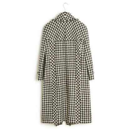 Chanel Jacket/Coat Silk