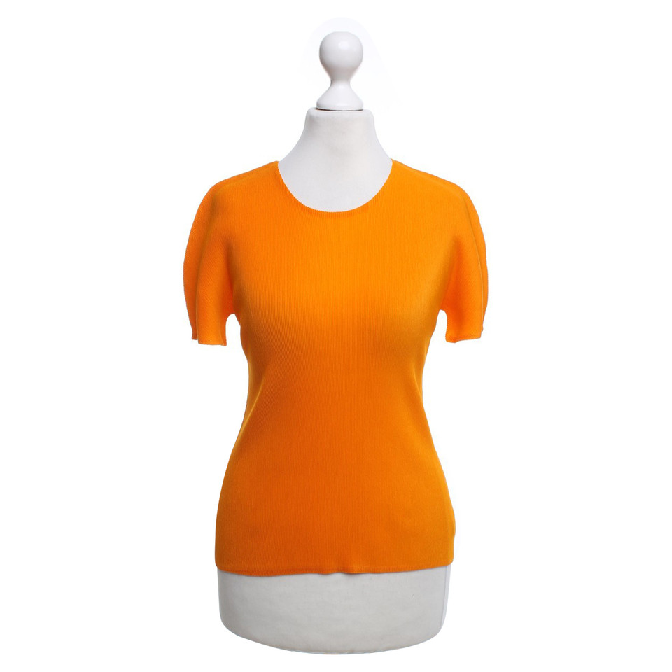 Issey Miyake Top plissés à Orange